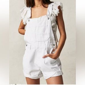 NWT We the Free Ziggy Shortall in Optic White